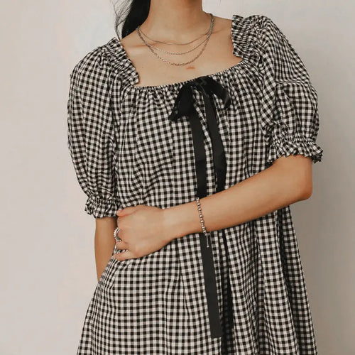 Trendy Mini Dress with Puff Sleeves